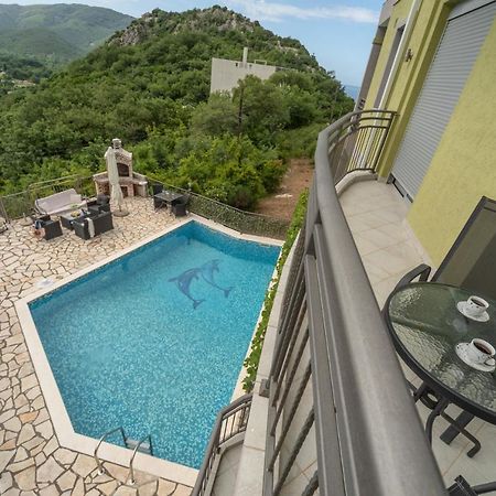 Villa Montenegrina Petrovac Buitenkant foto